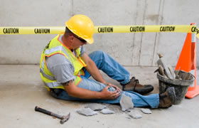 Combine your CSCS construction safety training with the traffic marshal course